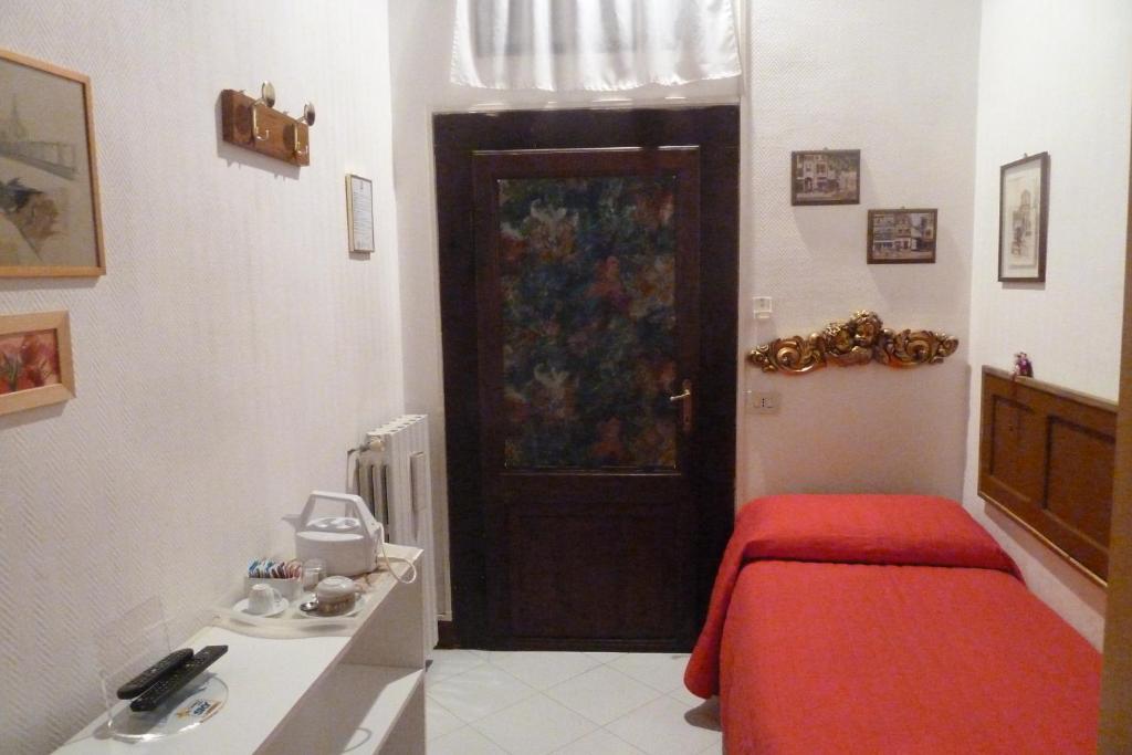 Bb Santa Rosa Viterbo Quarto foto